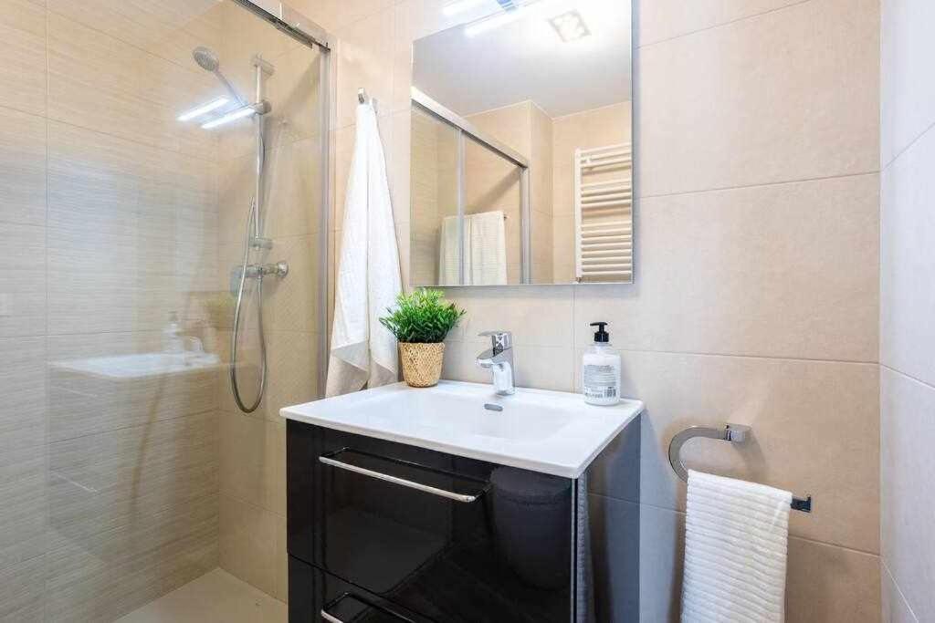 Coimbra Etxea Precioso Piso Recien Estrenado Διαμέρισμα Μπερμέο Εξωτερικό φωτογραφία